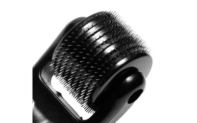 MASTERS SERIES PRICK 10 ROW SPIKED PINWHEEL BLACK